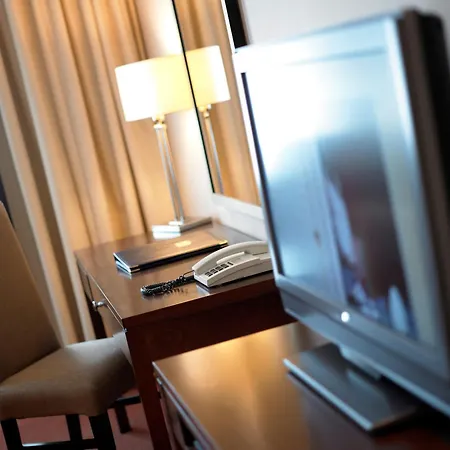 Western Milford 3* South Milford