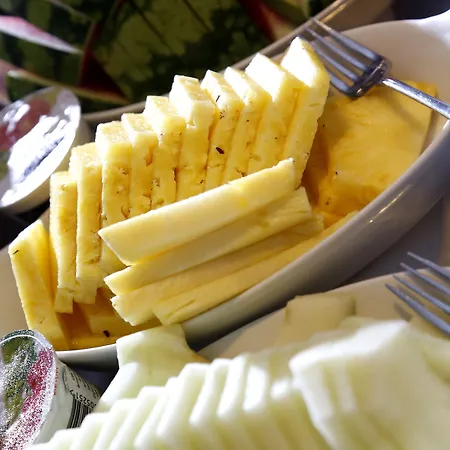 Western Milford 호텔