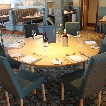 Western Milford Hotel South Milford