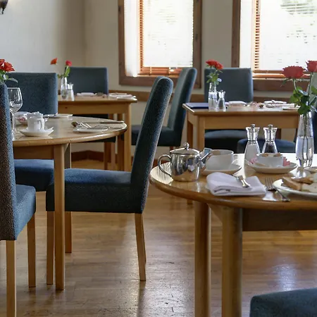 Western Milford Hotel 3*