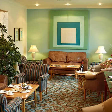 Western Milford Hotel