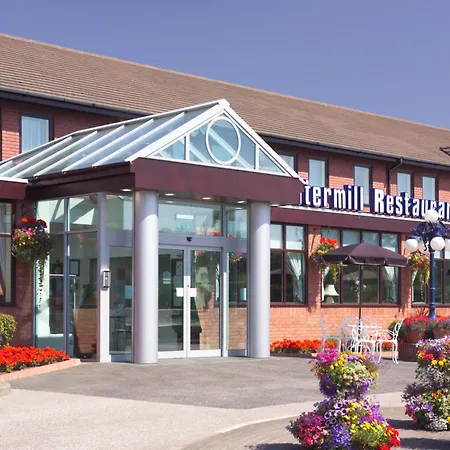 Отель Western Milford