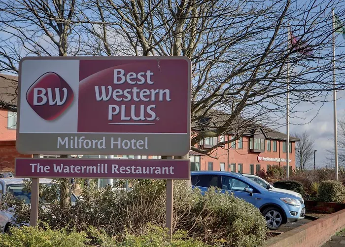 Hotel Western Milford South Milford