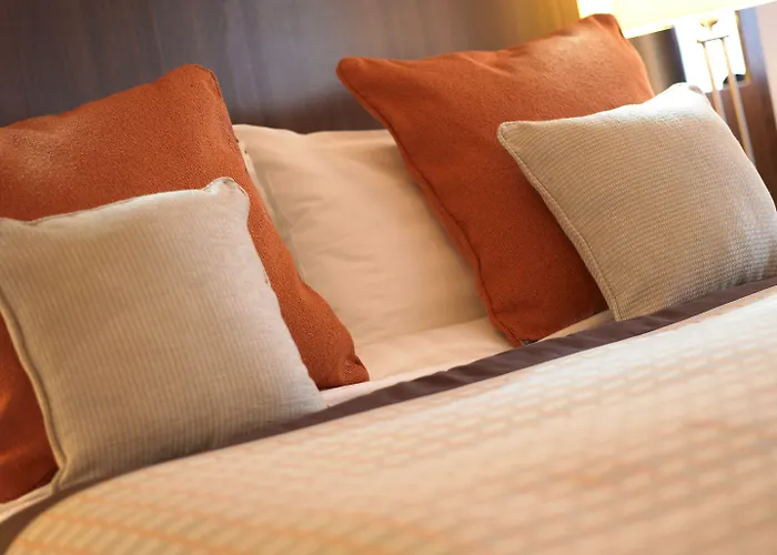 Western Milford Hotel South Milford