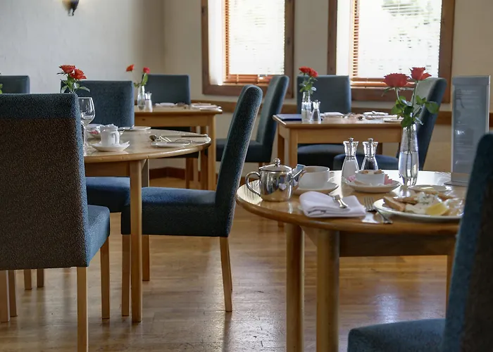 Western Milford Hotel 3*