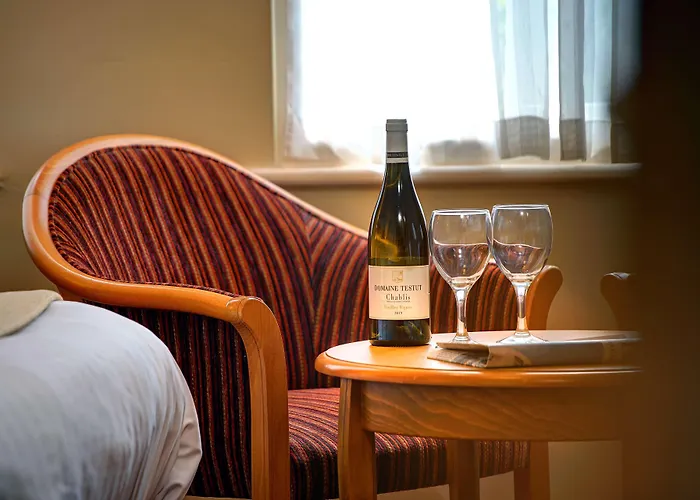 Western Milford Hotel 3*