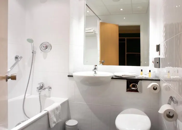 Western Milford Hotel South Milford