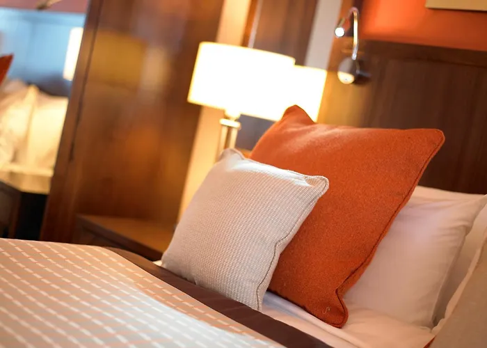 Hotel Western Milford South Milford