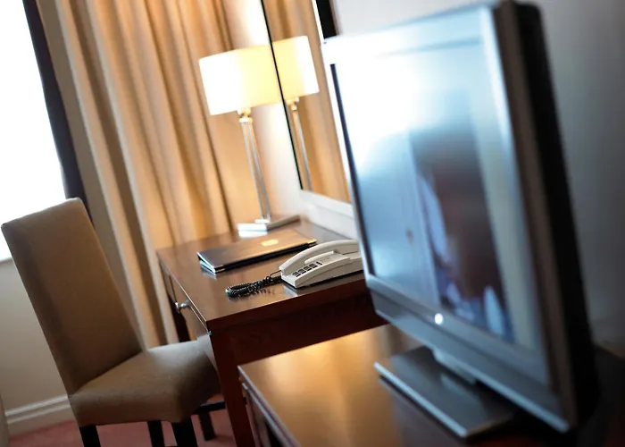 Western Milford 3* South Milford