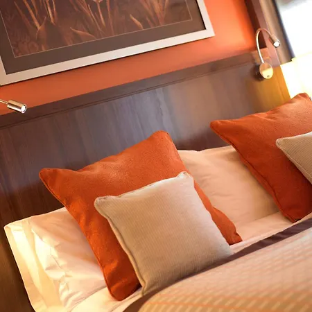 Western Milford Hotel South Milford